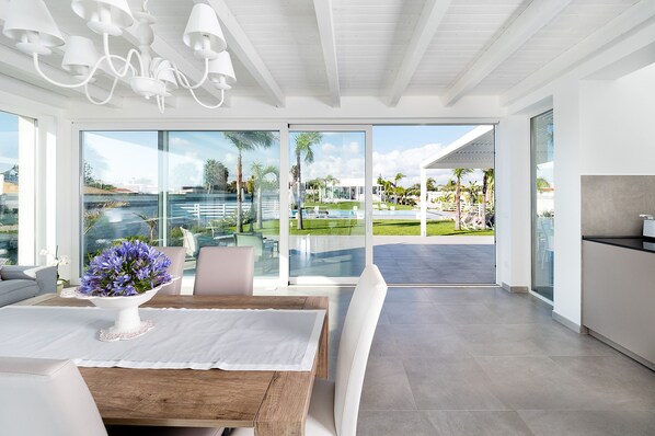 Appartement, 3 slaapkamers | Dineren in de kamer