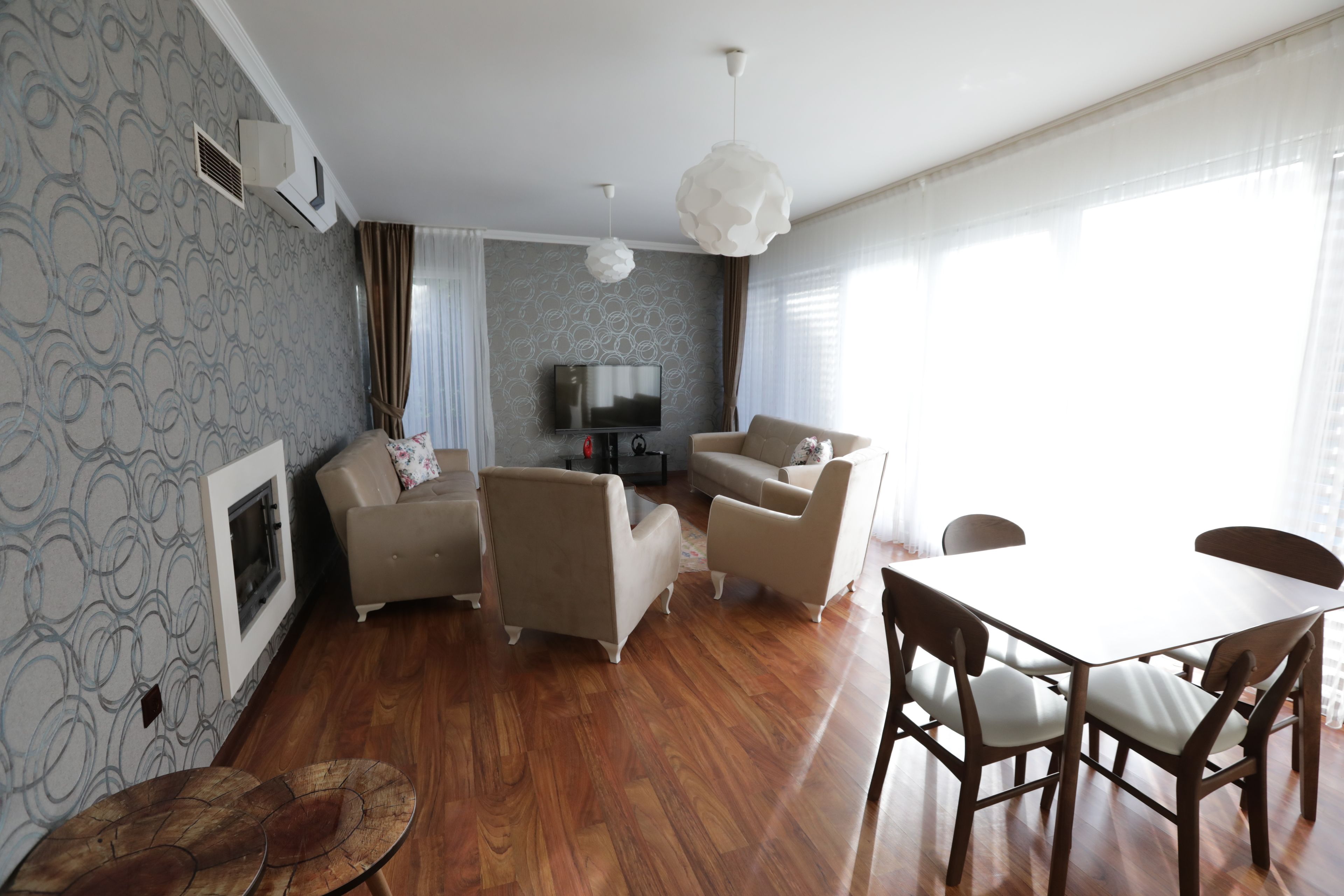 高級別墅 | 客廳 |  LCD 液晶電視