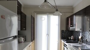 Superior-Villa | Eigene Küche | Großer Kühlschrank, Ofen, Herdplatte, Geschirrspüler