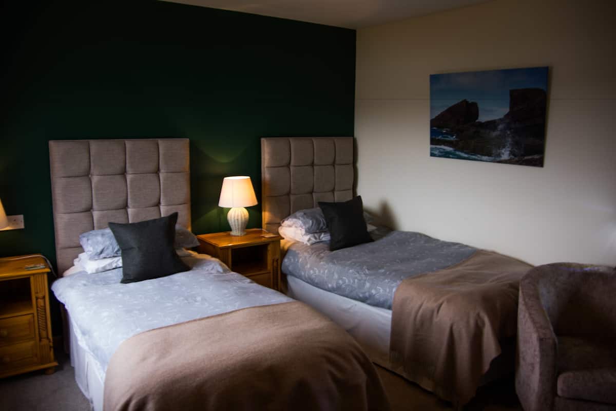 Twin Room, Sea View (Room2) | Individually decorated, individually furnished, blackout drapes