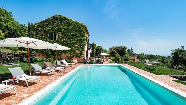 Seasonal outdoor pool - La Capinera (Trecastagni)
