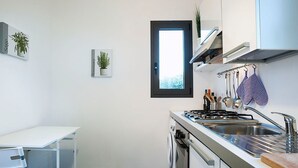 Villa, 3 Bedrooms | Private kitchen - Le Dune - Cicas (Menfi)