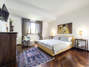 Villa, 4 Bedrooms | 4 bedrooms, in-room safe, iron/ironing board, free WiFi - Profumo d'Oriente (Syracuse)