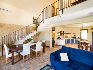 Interior - Villa Dora (Noto)