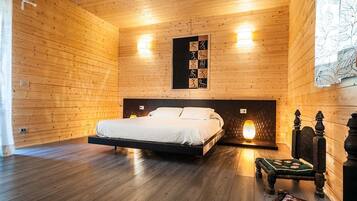 Vila, 4 kamar tidur | 4 kamar tidur, setrika/meja setrika, Wi-Fi gratis, dan seprai linen