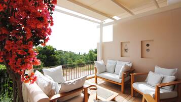 Premium Villa, 4 Bedrooms, Private Pool, Sea View (Pentathlon 2) | Terrace/patio