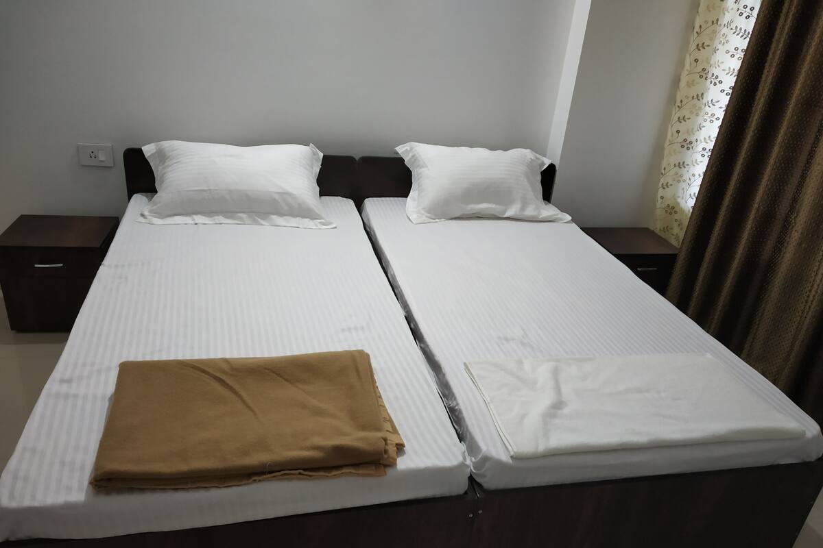 1 bedroom, blackout curtains, iron/ironing board, rollaway beds