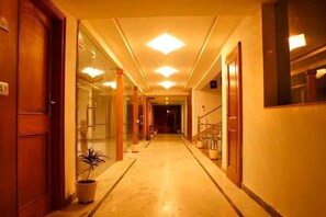Interior - Hotel Padmini Palace (Rishikesh)