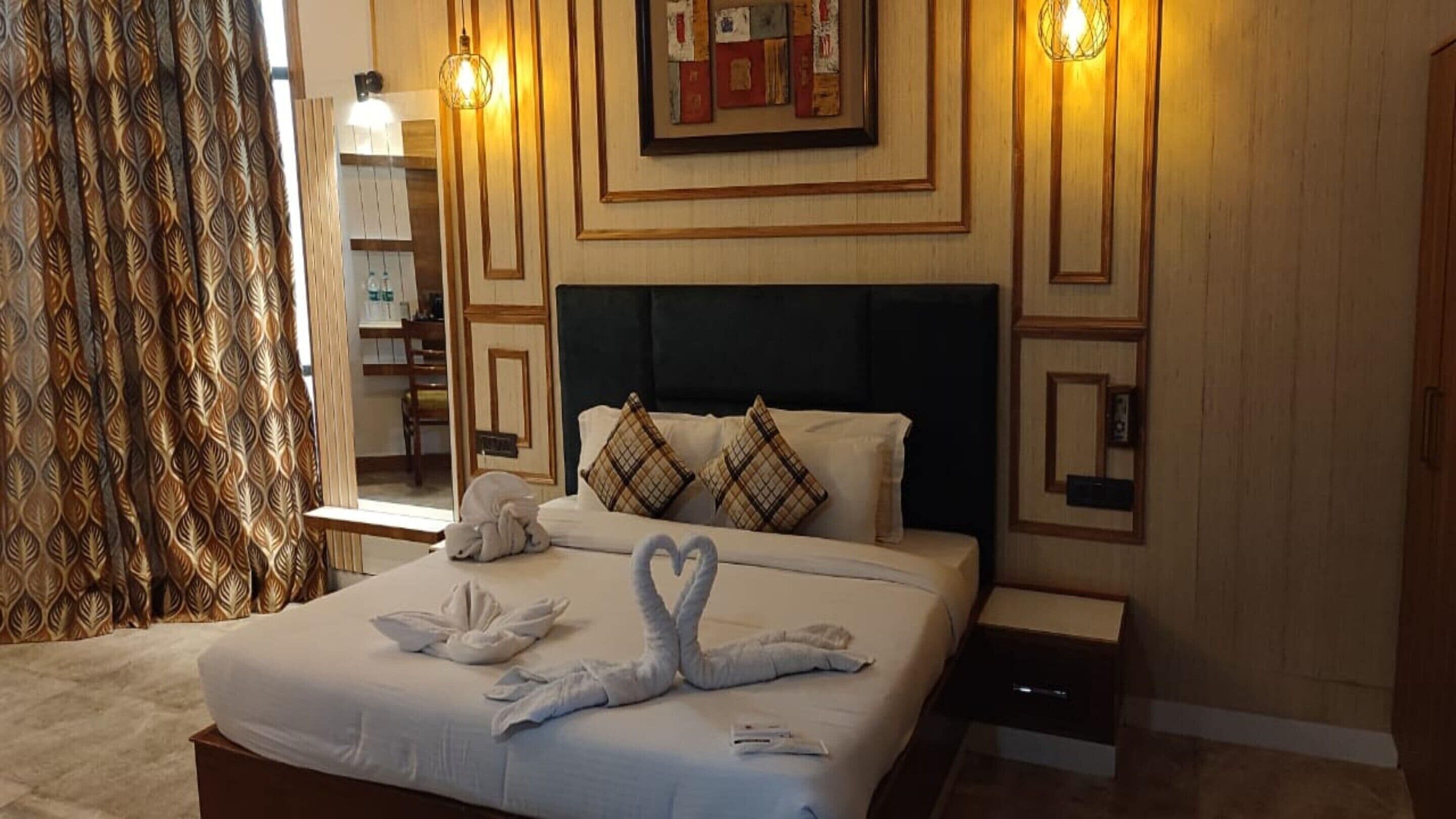 1 bedroom, Egyptian cotton sheets, hypo-allergenic bedding