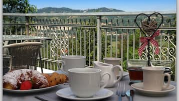 Petit-déjeuner buffet compris tous les jours