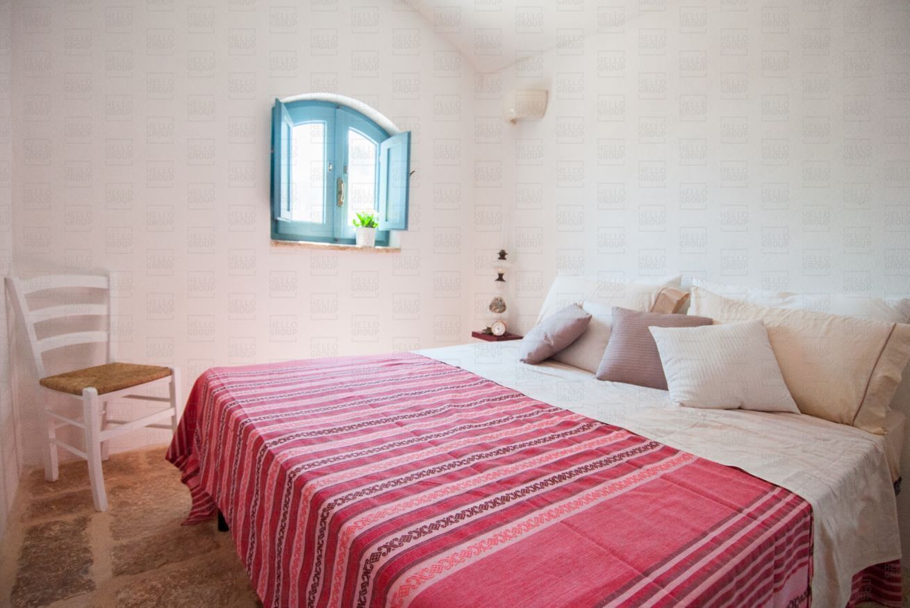 2 bedrooms, iron/ironing board, travel crib, free WiFi