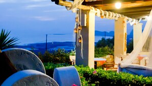 Unclassified image, 5 of 85, button - Kavousi Resort (Kissamos)