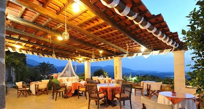 Kavousi Resort
