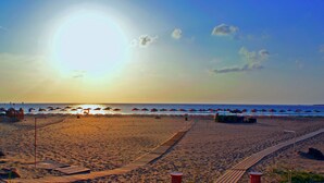 Unclassified image, 3 of 85, button - Kavousi Resort (Kissamos)