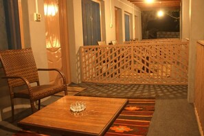 Deluxe Double Room, Balcony | Balcony