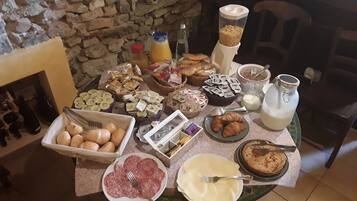 Tägliches inbegriffenes Frühstücksbuffet