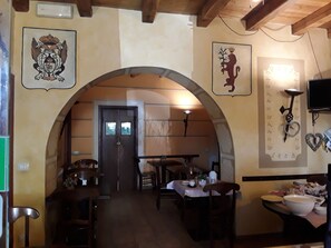 Interior detail - Hotel Paese Corvara (Beverino)