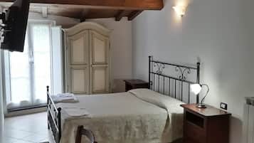 Classic Triple Room | Extra beds