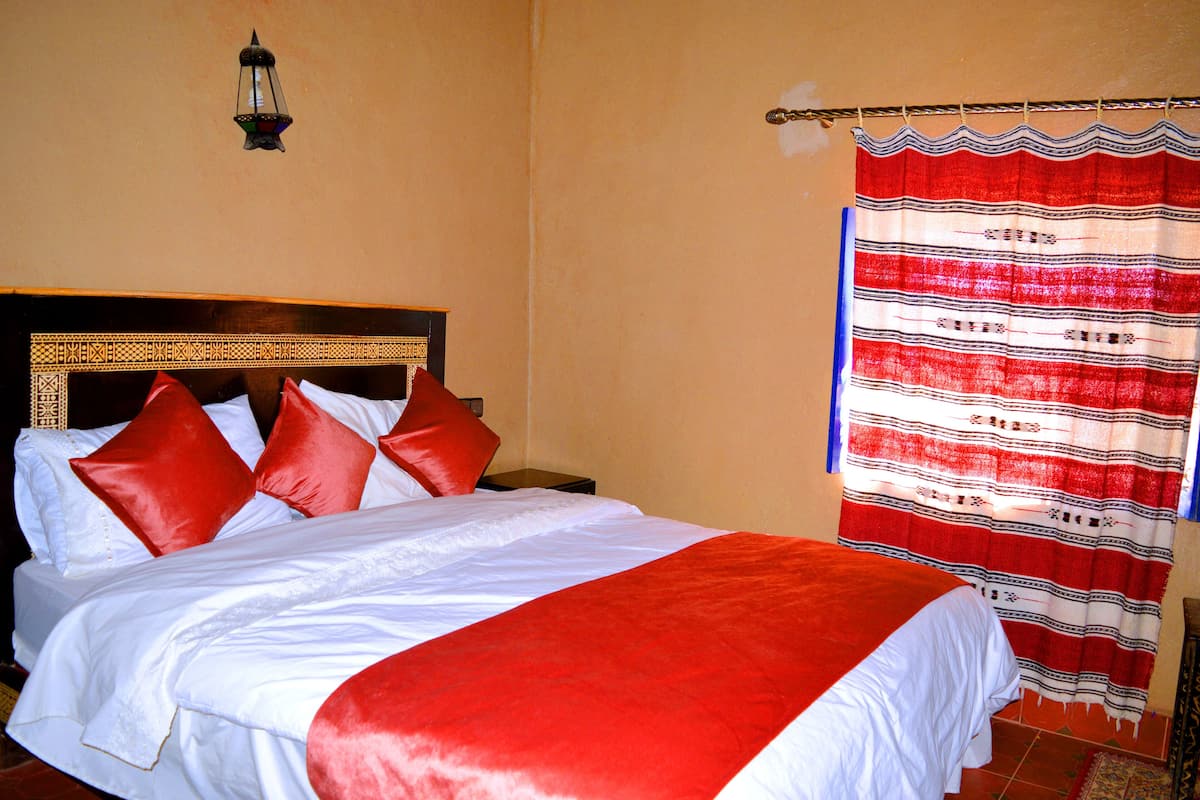 Blackout curtains, soundproofing, iron/ironing board