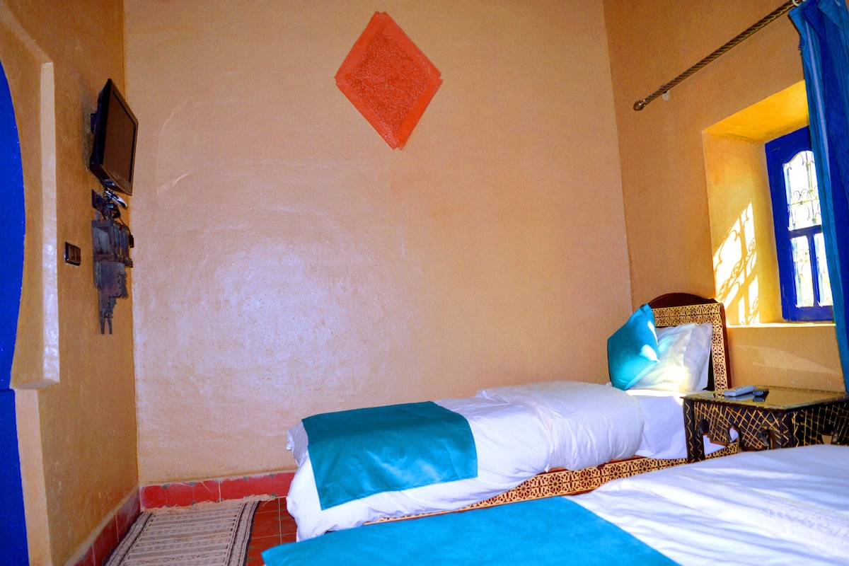 Comfort Twin Room, 2 Single Beds, Non Smoking | Blackout curtains, soundproofing, iron/ironing board (on request)