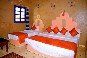 Comfort Quadruple Room, Multiple Beds, Non Smoking | Blackout curtains, soundproofing, iron/ironing board - Auberge Les Roches (Taouz)