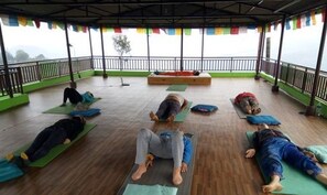 Yoga - Begnas Yoga & Retreat (Lekhnath)