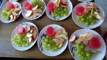 餐飲