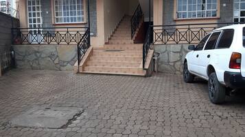 Pintu masuk interior