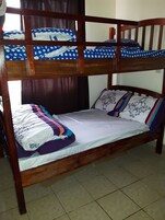 2 habitaciones, decoración personalizada y muebles diferentes 