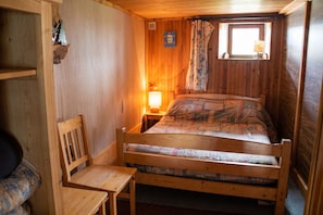 2 chambres, bureau, espace de travail pour ordinateur portable