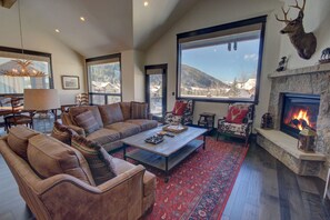 Luxury Townhome, 3 Bedrooms, Hot Tub, Mountain View (River Run Townhomes 63) | Living area - River Run Townhomes 63 (Keystone)
