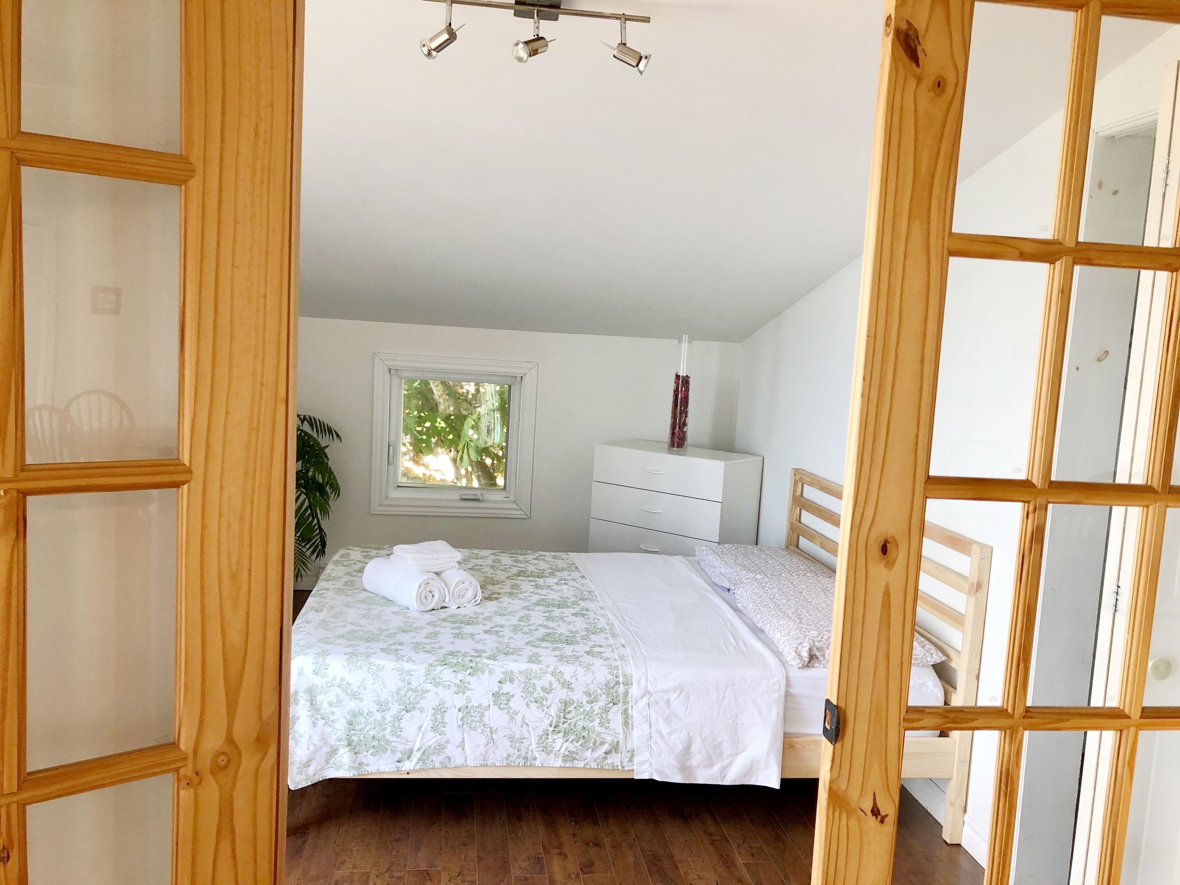 Loft panoramique | Accès au Wi-Fi (inclus), literie fournie