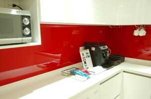 電冰箱、微波爐、電熱水壺