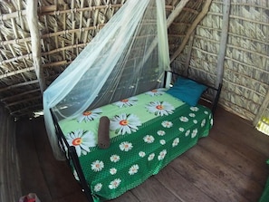 Coffres-forts dans les chambres, bureau, lits bébé (gratuits)