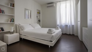 Apartment (1 Bedroom)