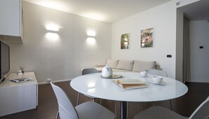 Apartment (1 Bedroom) | Living area