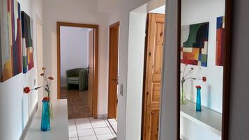 Standard-Apartment, 3 Schlafzimmer, Nichtraucher | Kostenloses WLAN, BettwÀsche