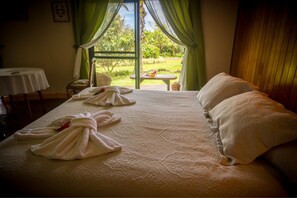 Habitació doble, 1 llit doble, no fumadors | Caixa forta a l'habitació, wifi gratuïta i roba de llit 