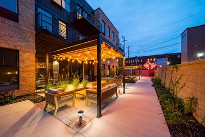 Hotel Crosby
