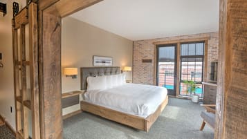 Standard Suite, 1 Bedroom | Individually decorated, iron/ironing board, free WiFi, bed sheets