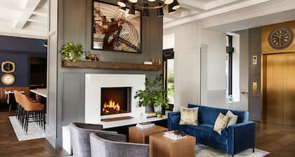 The Whitney Hotel