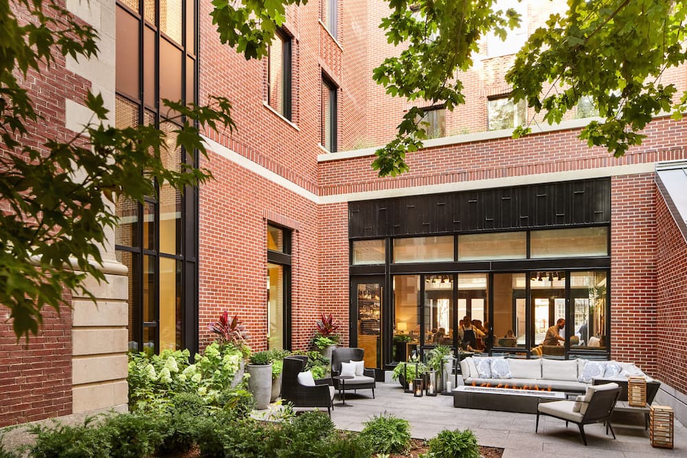 The Whitney Hotel