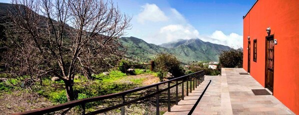 Property entrance - Albergue de Bolico (Buenavista del Norte)