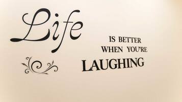 Deluxe Studio, Multiple Beds | 1 bedroom, iron/ironing board, free WiFi