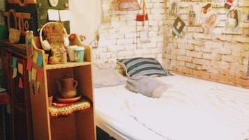 Basic Room, Valley View