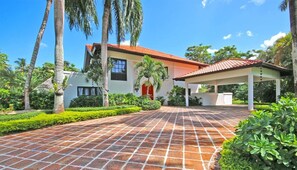 Property grounds - Villa Casa Bella by Casa de Campo Resort & Villas (La Romana)