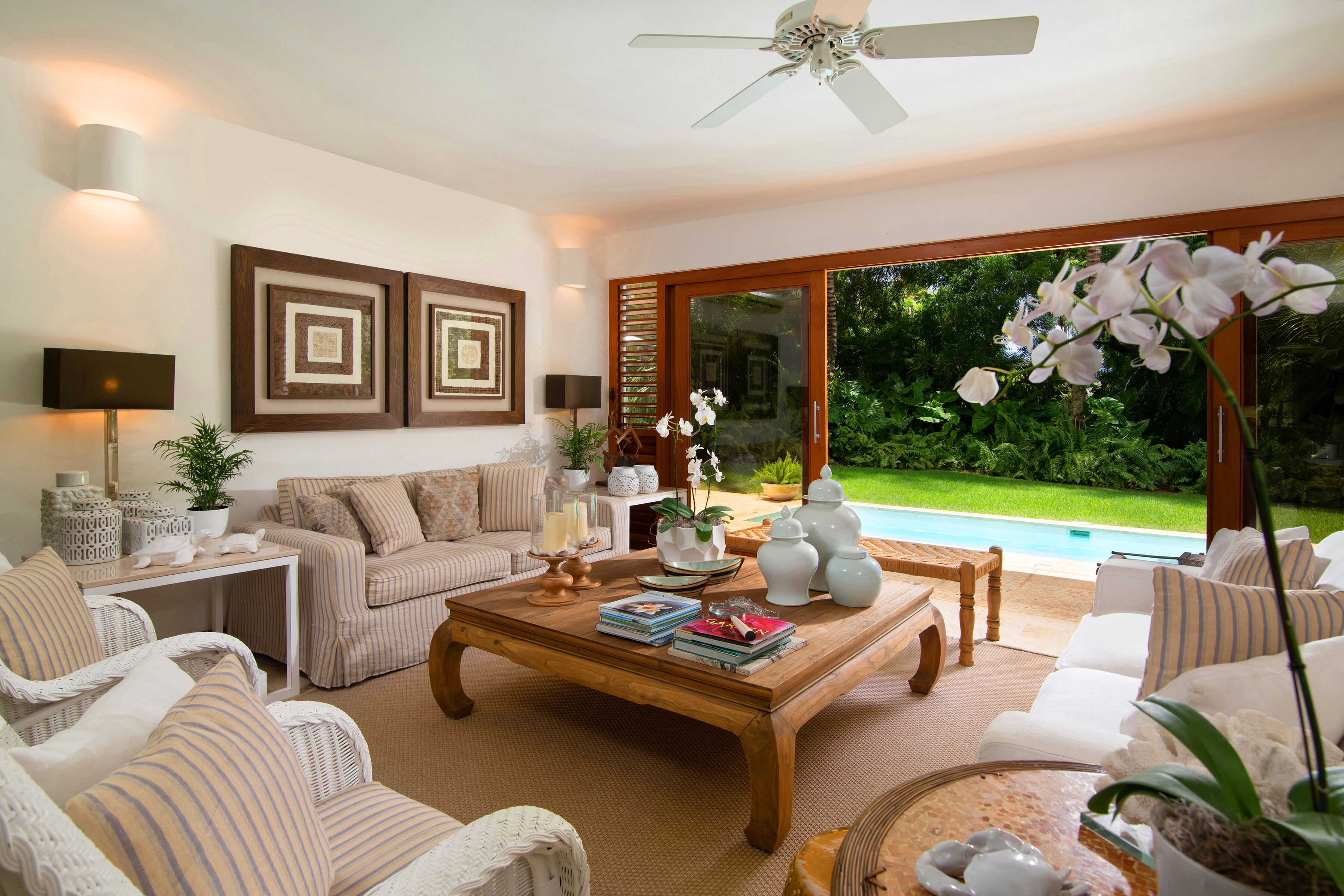 Villa, 1 King Bed, Non Smoking | Living area | LCD TV, DVD player