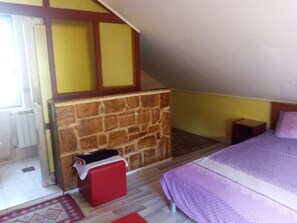 Habitación doble estándar | Wifi gratis y ropa de cama
