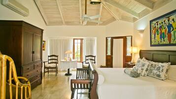 4 bedrooms, free WiFi, bed sheets