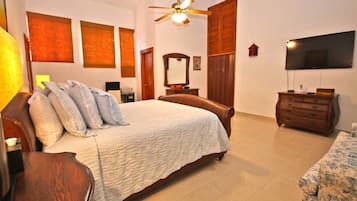 Villa, 1 King Bed, Non Smoking | 5 bedrooms, free WiFi, bed sheets
